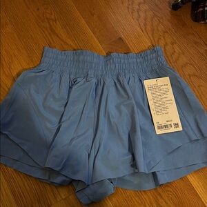 Lululemon shake it out shorts